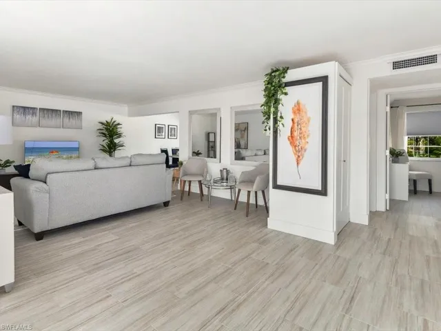 604 12th Ave S 604, Naples, Florida 34102