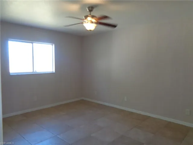1101 Nw 19th Pl, Cape Coral, Florida 33993