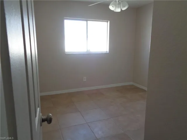 1101 Nw 19th Pl, Cape Coral, Florida 33993