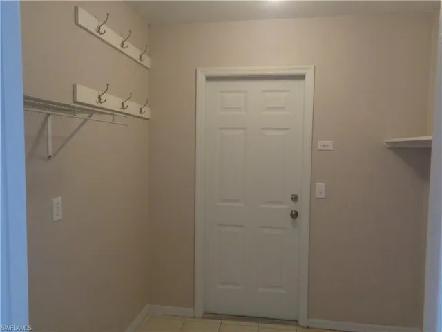 1101 Nw 19th Pl, Cape Coral, Florida 33993
