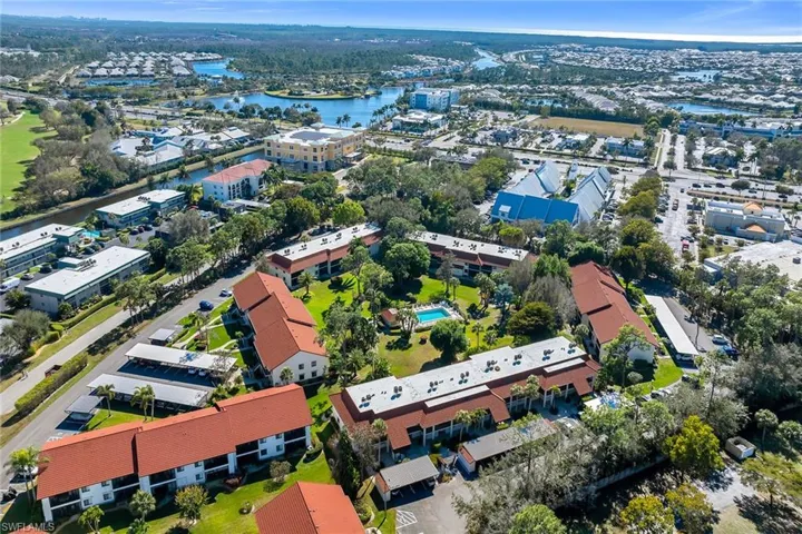 4955  Pepper  CIR, Naples, FL 34113