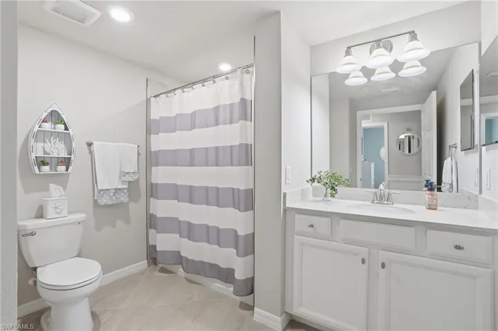 17411 Cherrywood Ct 7304, Bonita Springs, Florida 34135