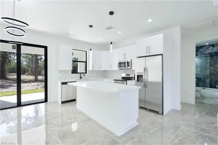 2774  56th NE AVE, Naples, FL 34120