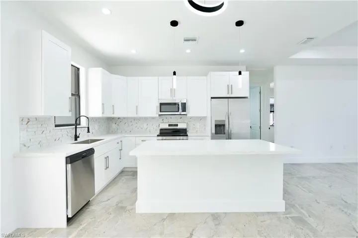2774  56th NE AVE, Naples, FL 34120