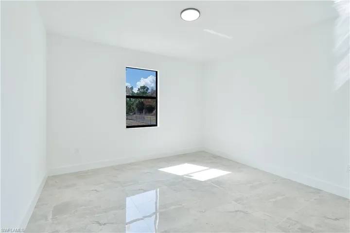 2774  56th NE AVE, Naples, FL 34120