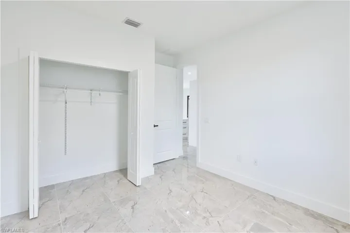 2774  56th NE AVE, Naples, FL 34120
