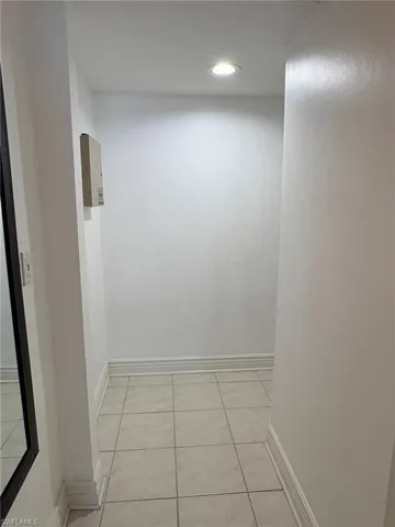 3636 Pine Oak Cir 108, Fort Myers, Florida 33916