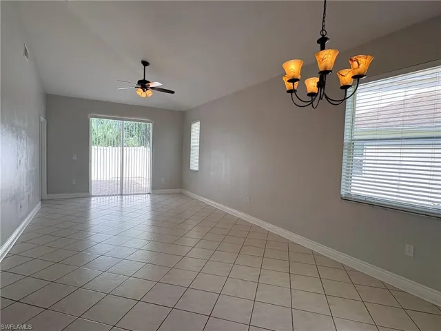 3636 Pine Oak Cir 108, Fort Myers, Florida 33916