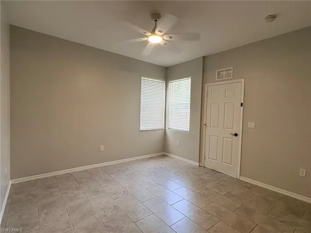 3636 Pine Oak Cir 108, Fort Myers, Florida 33916