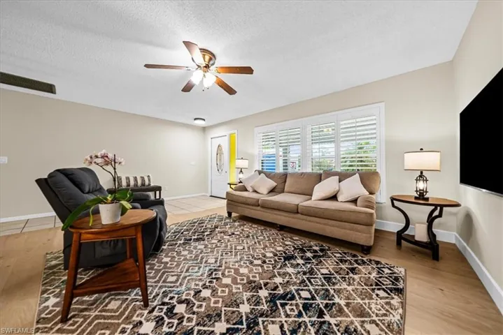 19208 Murcott Dr E, Fort Myers, Florida 33967