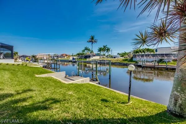 3303 SW 2nd AVE, CAPE CORAL FL 33914