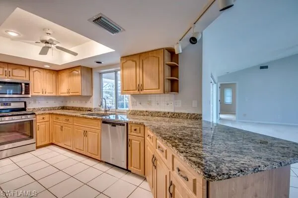 3303 SW 2nd AVE, CAPE CORAL FL 33914