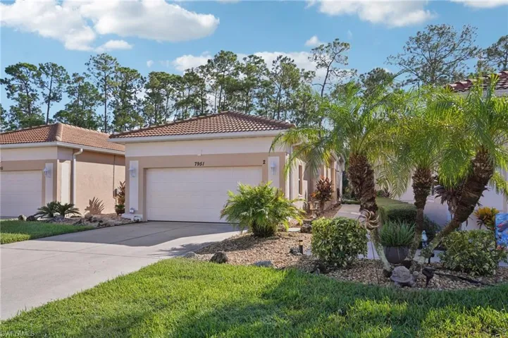 7951  Haven  DR, Naples, FL 34104