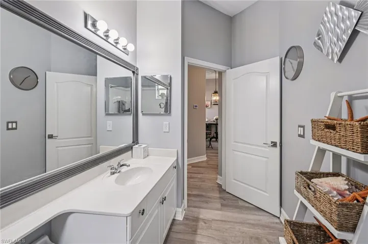 7951  Haven  DR, Naples, FL 34104