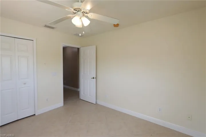 1219 Ne 3rd Ter, Cape Coral, Florida 33909