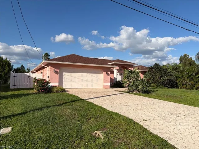 1219 Ne 3rd Ter, Cape Coral, Florida 33909