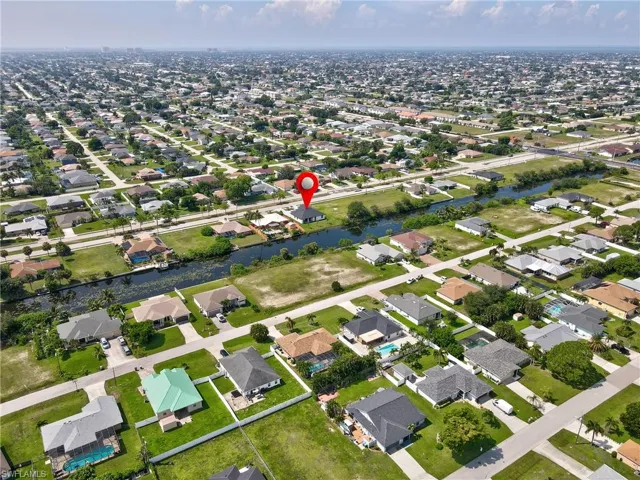 613 Gleason Pkwy, Cape Coral, Florida 33914