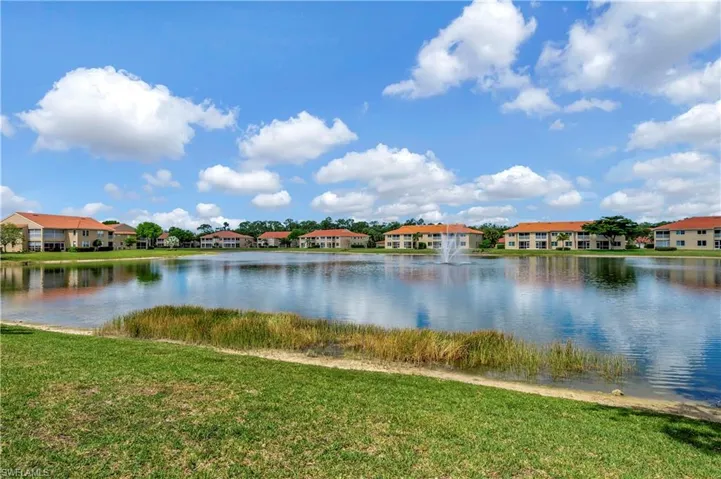 6880  Huntington Lakes  CIR, Naples, FL 34119