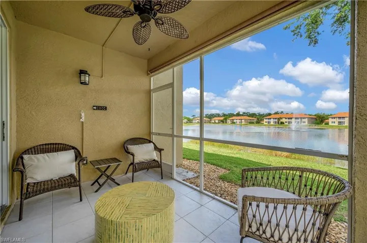 6880  Huntington Lakes  CIR, Naples, FL 34119