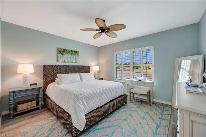 6880  Huntington Lakes  CIR, Naples, FL 34119