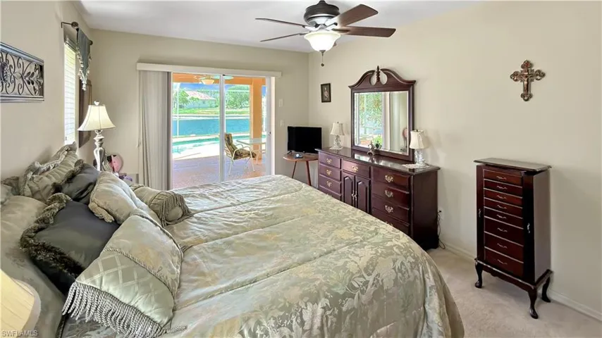 1803 Ne 2nd St, Cape Coral, Florida 33909