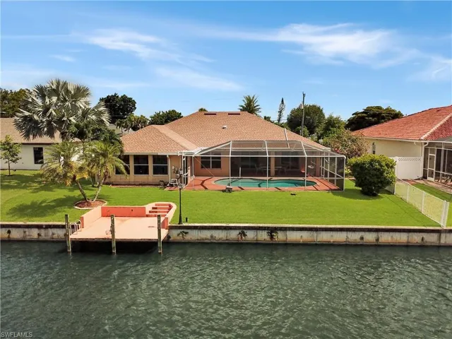 1803 Ne 2nd St, Cape Coral, Florida 33909