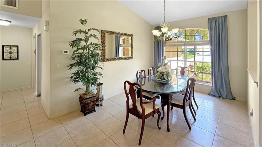 1803 Ne 2nd St, Cape Coral, Florida 33909