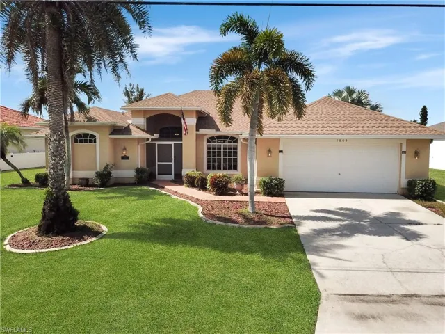 1803 Ne 2nd St, Cape Coral, Florida 33909