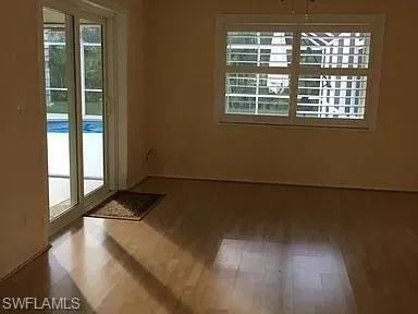 Den / Dining room