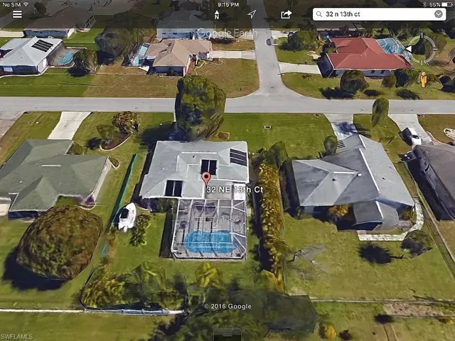 Birds eye view of property