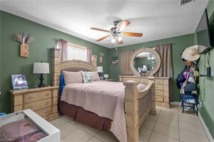 2200 44th St Sw, Naples, Florida 34116