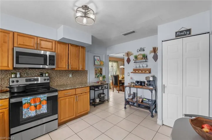 2200 44th St Sw, Naples, Florida 34116