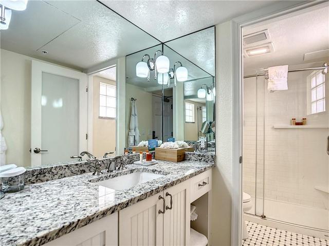 Bathroom vanity