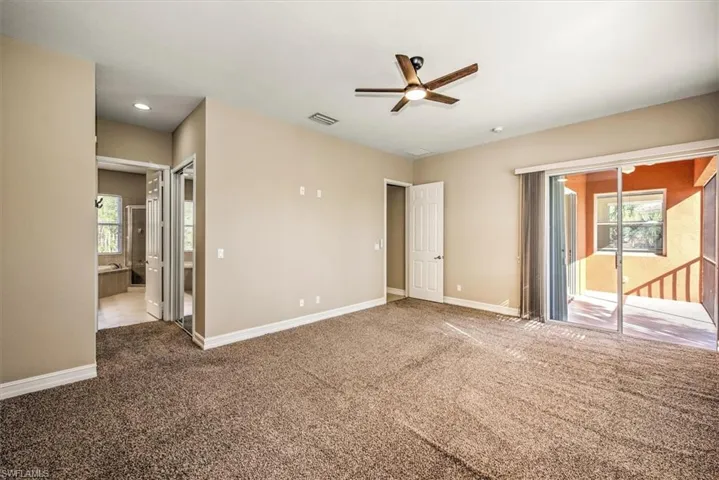 Main Bedroom with Access to Lanai