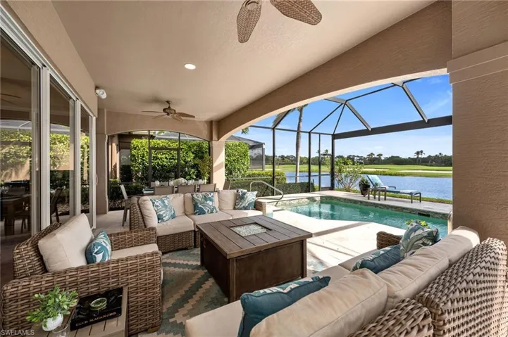 Relax with a cup of coffee in the morning, as you are greeted with the most spectacular views every morning.