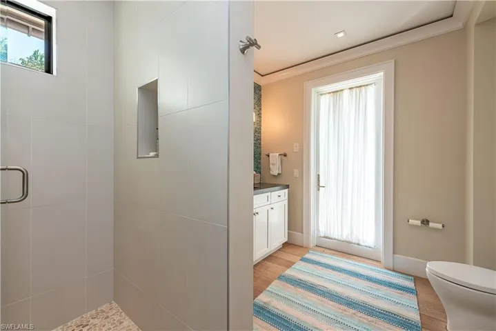 Guest Bath 2