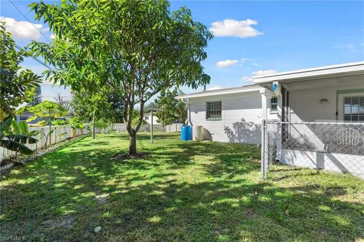 110 W Jasmine  RD, Lehigh Acres, FL 33936