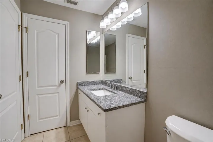 1427 Juanita Pl, Cape Coral, Florida 33909