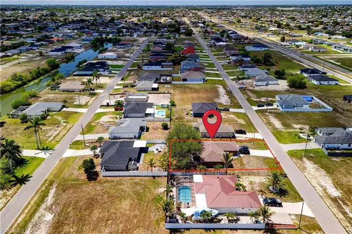 1427 Juanita Pl, Cape Coral, Florida 33909