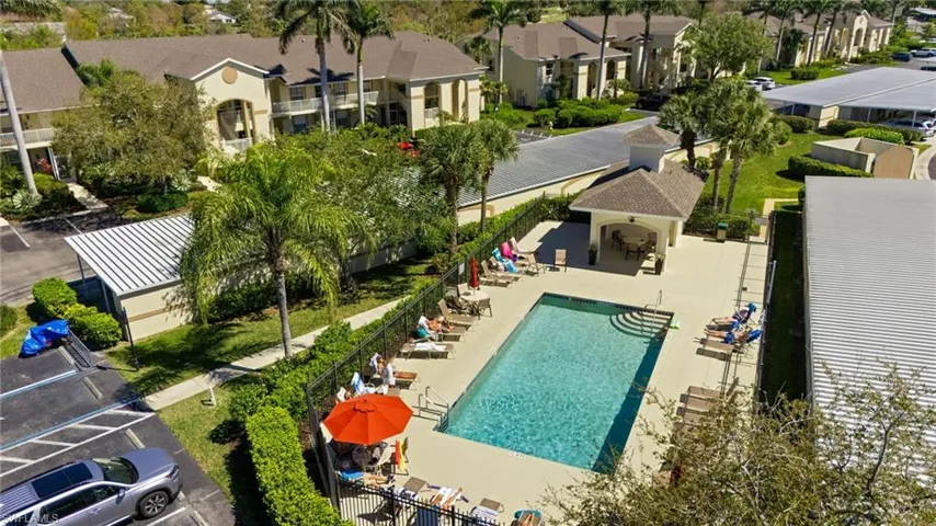 Condo Pool located steps from Unit