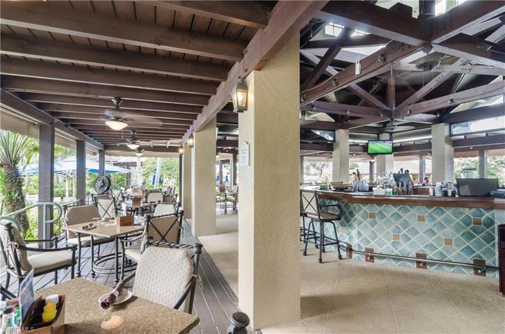 Gator Grill Pool Side Dining