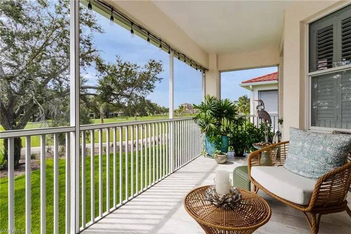 650  Lalique  CIR, Naples, FL 34119