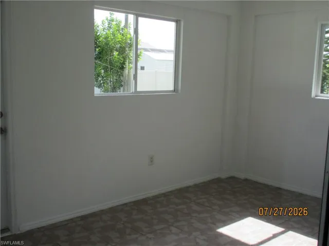 306 Se 2nd St, Cape Coral, Florida 33990