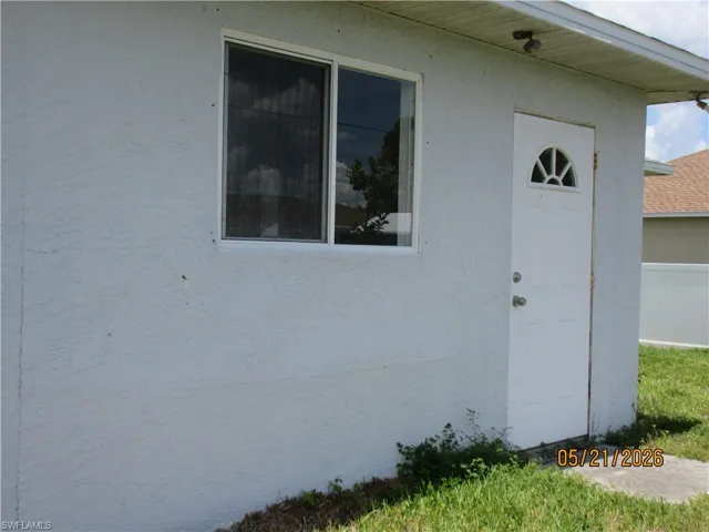 BACK OF HOUSE