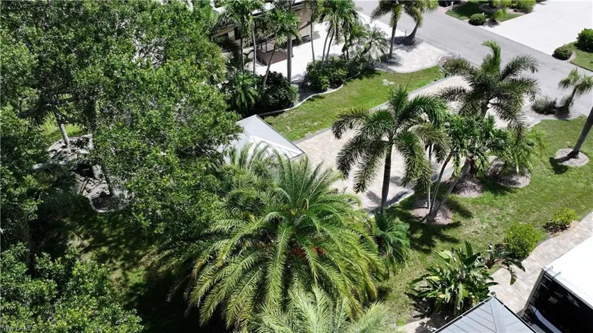 10067 Parkwood Dr, Fort Myers, Florida 33905