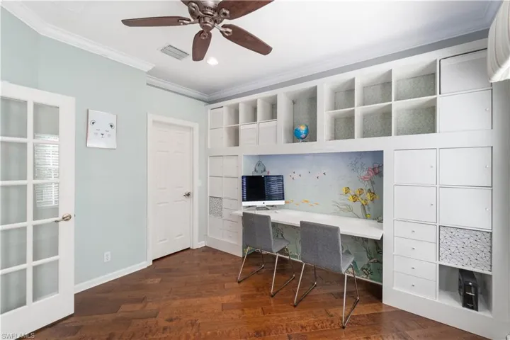 1st floor guest bedroom