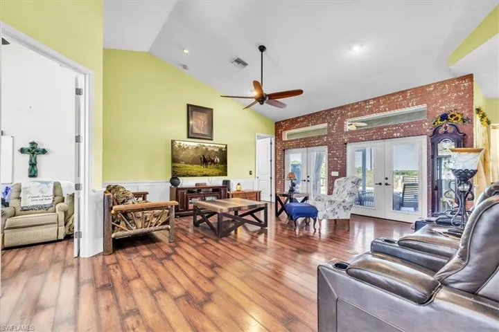 18150 Bending Willow Ct, Punta Gorda, Florida 33982