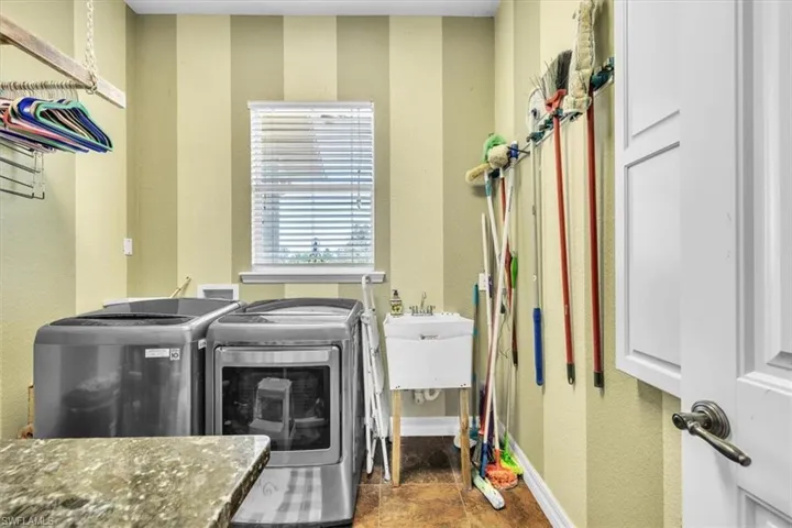 18150 Bending Willow Ct, Punta Gorda, Florida 33982