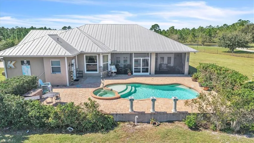 18150 Bending Willow Ct, Punta Gorda, Florida 33982