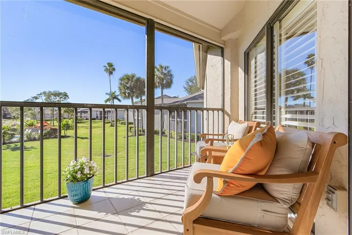 Enjoy your morning coffee overlooking the golf course from this screened lanai.